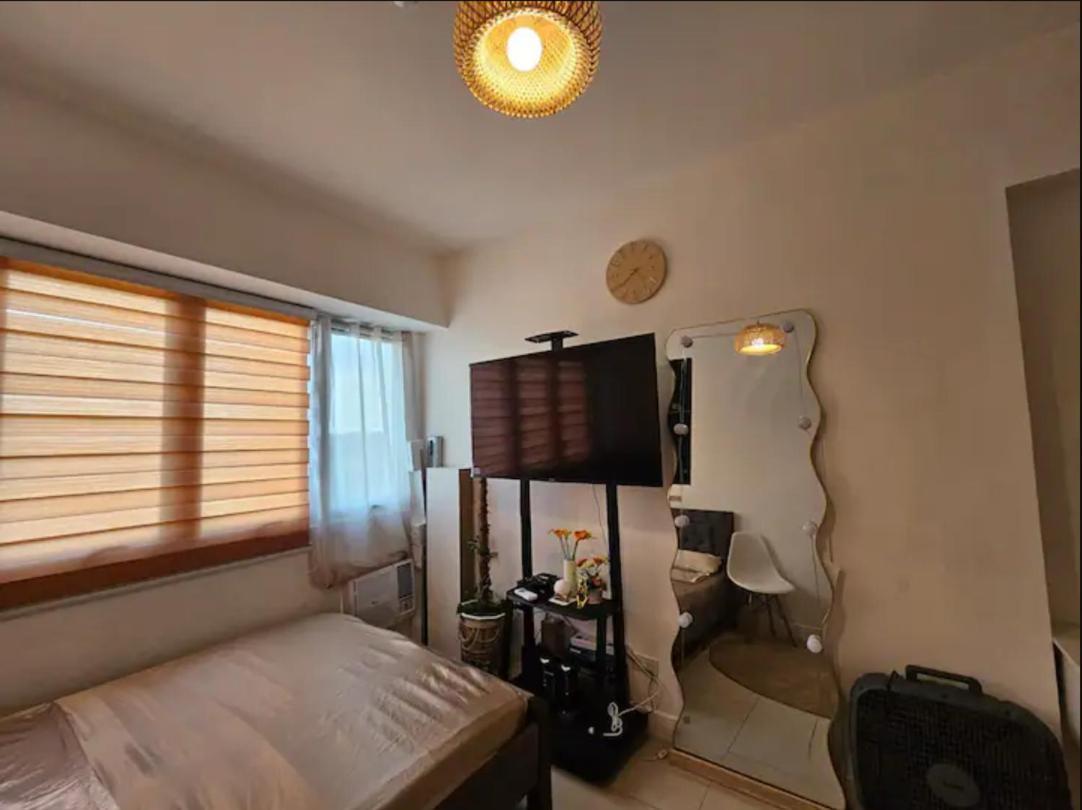 The Residences At Commonwealth By Century Properties Quezon City Εξωτερικό φωτογραφία